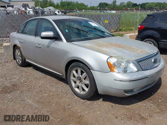 2007 Ford Five Hundred SEL with VIN 1FAHP24107G117596, listed as a IAAI auction lot 42516507 with Not provided miles and . Bid and sale history available at DreamBid. Image 1.