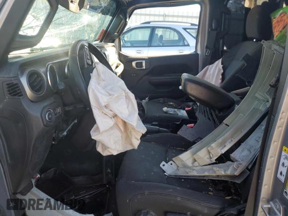 2019 Jeep Wrangler Unlimited Sport Altitude with VIN 1C4HJXDG2KW526792, listed as a Copart auction lot 81760724 with Not provided miles and Salvage title. Bid and sale history available at DreamBid. Image 7.