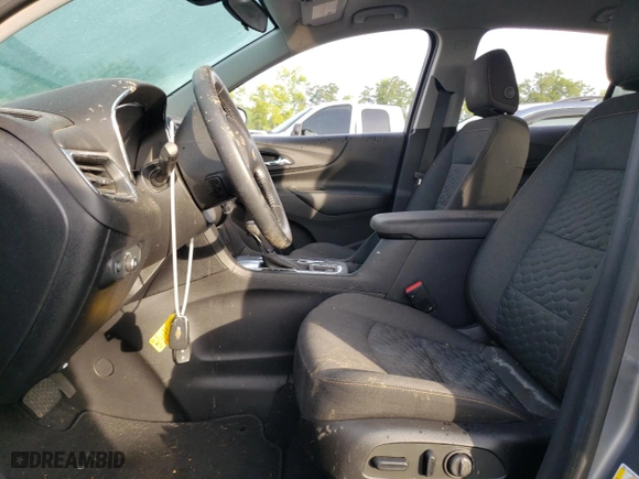 2019 Chevrolet Equinox LT with VIN 3GNAXMEU1KL161666, listed as a Copart auction lot 61554923 with 30,832 mi miles and Salvage Title. Bid and sale history available at carsss.com. Image 7.