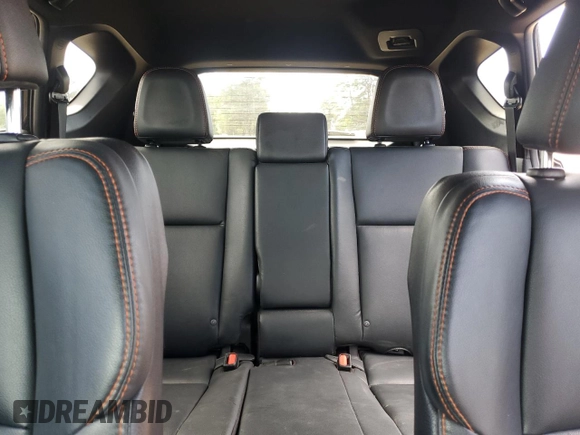 2017 Toyota RAV4 SE z VIN 2T3NFREVXHW366861, wystawiony jako Copart lot #53185445 z przebiegiem 109 386 mil mil oraz Szkoda całkowita • Salvage title. Historia ofert i sprzedaży dostępna na DreamBid. Obrazek 10.