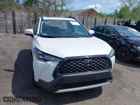 2024 Toyota Corolla Cross LE with VIN 7MUBAABG7RV089653, listed as a IAAI auction lot 42341779 with 4,392 mi miles and . Bid and sale history available at DreamBid. Image 12.