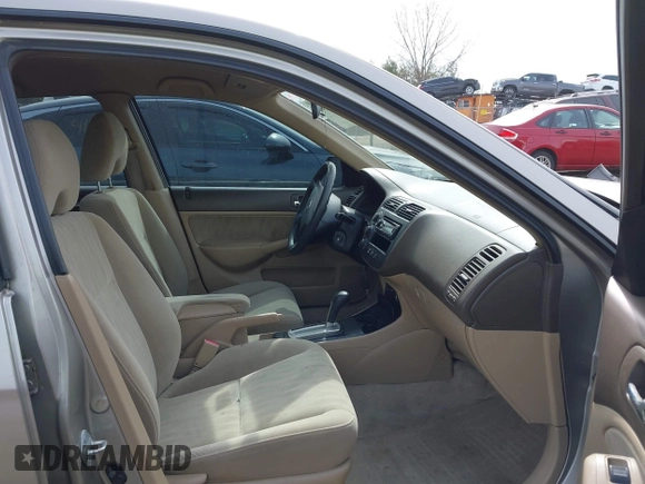 2004 Honda Civic LX with VIN 1HGES16564L001099, listed as a IAAI auction lot 41830582 with 157,151 mi miles. Bid and sale history available at carsss.com. Image 5.
