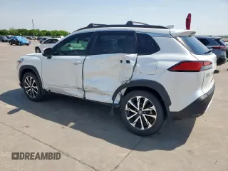 2022 Toyota Corolla Cross XLE with VIN 7MUDAAAG2NV013780, listed as a Copart auction lot 53491285 with 42,456 mi miles and Salvage title. Bid and sale history available at DreamBid. Image 2.