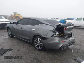 2020 Nissan Maxima SV with VIN 1N4AA6CV7LC365845, listed as a IAAI auction lot 41568835 with 87,865 mi miles. Bid and sale history available at carsss.com. Image 3.