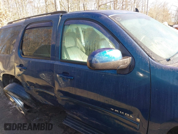 2007 Chevrolet Tahoe LTZ z VIN 1GNFK13047R146971, wystawiony jako IAAI lot #41015459 z przebiegiem 230 156 mil mil oraz . Historia ofert i sprzedaży dostępna na DreamBid. Obrazek 13.