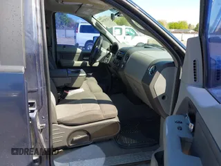 2006 Ford F-150 XLT with VIN 1FTPW14V86FB52509, listed as a IAAI auction lot 42158760 with 193,430 mi miles and . Bid and sale history available at carsss.com. Image 5.