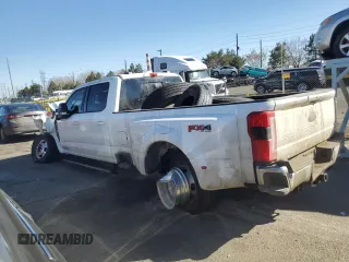 2024 Ford F-350 XL z VIN 1FT8W3DM3REE71074, wystawiony jako Copart lot #47314135 z przebiegiem 24 427 mil mil oraz Szkoda całkowita • Salvage title. Historia ofert i sprzedaży dostępna na DreamBid. Obrazek 2.