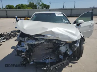 2020 Toyota Avalon Limited Hybrid z VIN 4T1D21FB2LU017496, wystawiony jako Copart lot #51706065 z przebiegiem 29 614 mil mil oraz Szkoda całkowita • Salvage title. Historia ofert i sprzedaży dostępna na DreamBid. Obrazek 5.