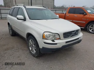 2007 Volvo XC90 V8 with VIN YV4CZ852X71397570, listed as a IAAI auction lot 41715426 with 217,019 mi miles. Bid and sale history available at carsss.com. Image 1.