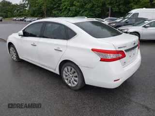 2015 Nissan Sentra SV z VIN 3N1AB7AP3FL632217, wystawiony jako IAAI lot #41946097 z przebiegiem 167 424 mil mil oraz . Historia ofert i sprzedaży dostępna na DreamBid. Obrazek 3.