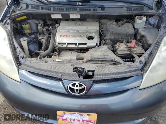 2006 Toyota Sienna XLE with VIN 5TDZA22C76S413580, listed as a Copart auction lot 52452535 with 165,195 mi miles and Clean Title. Bid and sale history available at carsss.com. Image 12.