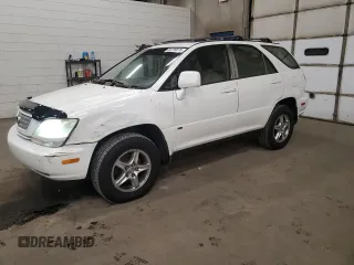 2002 Lexus RX 300 with VIN JTJHF10U320277560, listed as a Copart auction lot 84728674 with 198,399 mi miles and Salvage Title. Bid and sale history available at carsss.com. Image 1.