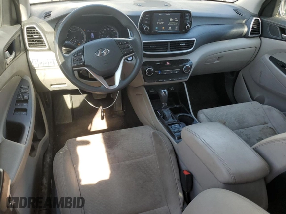 2019 Hyundai Tucson Value z VIN KM8J33A4XKU956155, wystawiony jako Copart lot #53487735 z przebiegiem 84 453 mil mil oraz Czysty tytuł • Clean title. Historia ofert i sprzedaży dostępna na DreamBid. Obrazek 8.