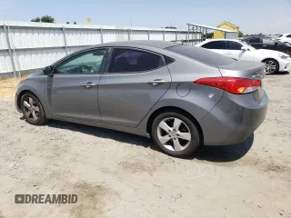 2013 Hyundai Elantra GLS z VIN 5NPDH4AE5DH352415, wystawiony jako Copart lot #59720075 z przebiegiem Nie podano mil oraz Szkoda całkowita • Salvage title. Historia ofert i sprzedaży dostępna na DreamBid. Obrazek 2.