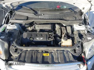 2012 MINI Countryman with VIN WMWZB3C55CWM03612, listed as a IAAI auction lot 41445142 with 217,495 mi miles and . Bid and sale history available at DreamBid. Image 10.