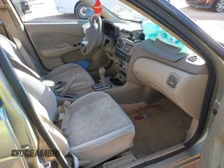 2001 Nissan Sentra GXE z VIN 3N1CB51D91L493707, wystawiony jako IAAI lot #38567485 z przebiegiem 115 172 mil mil oraz . Historia ofert i sprzedaży dostępna na DreamBid. Obrazek 5.