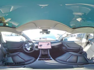 2020 Tesla Model 3 Long Range z VIN 5YJ3E1EB4LF650258, wystawiony jako Copart lot #49267215 z przebiegiem 128 825 mil mil oraz Szkoda całkowita • Salvage title. Historia ofert i sprzedaży dostępna na DreamBid. Obrazek 13.