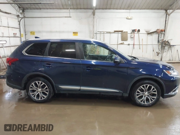 2018 Mitsubishi Outlander ES with VIN JA4AZ3A37JZ017700, listed as a IAAI auction lot 42548682 with 109,375 mi miles and . Bid and sale history available at DreamBid. Image 14.