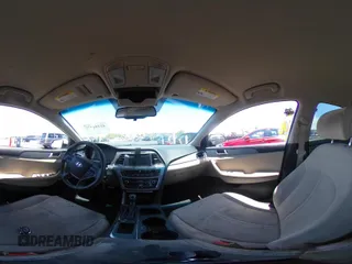 2016 Hyundai Sonata SE z VIN 5NPE24AF1GH412788, wystawiony jako IAAI lot #42391777 z przebiegiem 129 363 mil mil oraz . Historia ofert i sprzedaży dostępna na DreamBid. Obrazek 19.
