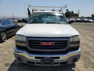 2006 GMC Sierra 1500 with VIN 1GDHC24U36E161212, listed as a Copart auction lot 62911544 with 247,966 mi miles and Salvage Title. Bid and sale history available at DreamBid. Image 5.