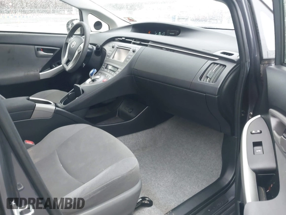 2015 Toyota Prius Four with VIN JTDKN3DU2F1873521, listed as a IAAI auction lot 41983831 with 107,653 mi miles and . Bid and sale history available at DreamBid. Image 5.
