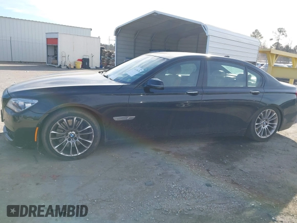 2015 BMW 7 Series 750Li xDrive with VIN WBAYF8C53FD655386, listed as a IAAI auction lot 41474678 with 122,160 mi miles and . Bid and sale history available at carsss.com. Image 14.