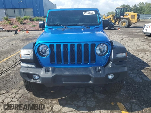 2023 Jeep Wrangler Sport with VIN 1C4HJXDN6PW543133, listed as a Copart auction lot 69230224 with 5,370 mi miles and Clean Title. Bid and sale history available at DreamBid. Image 5.