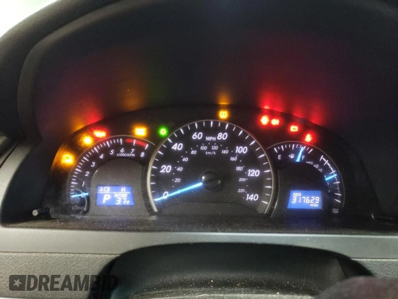 2014 Toyota Camry L with VIN 4T4BF1FK0ER347867, listed as a Copart auction lot 44840595 with 317,629 mi miles and Salvage Title. Bid and sale history available at DreamBid. Image 9.