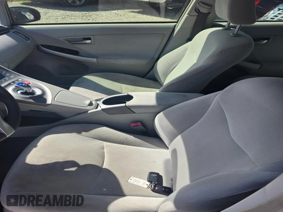 2013 Toyota Prius One with VIN JTDKN3DU4D0343327, listed as a IAAI auction lot 41736961 with 1 mi miles. Bid and sale history available at carsss.com. Image 5.