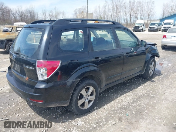 2011 Subaru Forester X z VIN JF2SHBBC7BH764549, wystawiony jako IAAI lot #42159510 z przebiegiem Nie podano mil oraz . Historia ofert i sprzedaży dostępna na DreamBid. Obrazek 4.