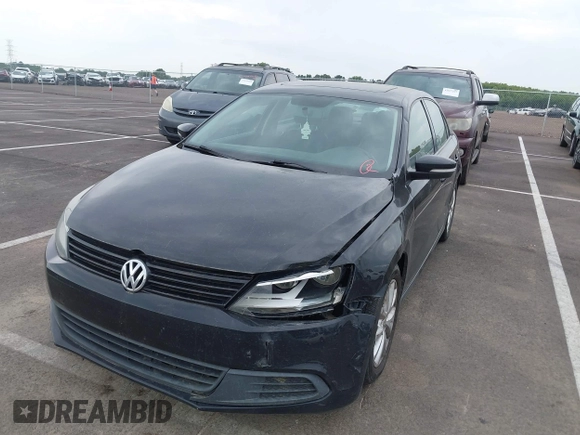 2012 Volkswagen Jetta SE with VIN 3VWDX7AJ4CM414622, listed as a IAAI auction lot 42681807 with 195,821 mi miles and . Bid and sale history available at DreamBid. Image 2.