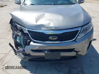 2014 Kia Sorento EX with VIN 5XYKU4A74EG498074, listed as a IAAI auction lot 42136870 with 128,142 mi miles. Bid and sale history available at carsss.com. Image 13.