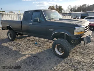 1993 Ford F-250 with VIN 1FTHX26M1PKA32006, listed as a Copart auction lot 79642484 with 0 mi miles and Salvage Title. Bid and sale history available at carsss.com. Image 4.