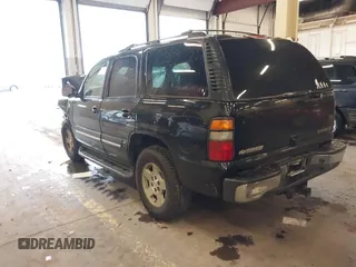2004 Chevrolet Tahoe LS with VIN 1GNEC13TX4R300419, listed as a IAAI auction lot 41848279 with 38,252 mi miles. Bid and sale history available at carsss.com. Image 3.