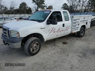 2006 Ford F-350 with VIN 1FDWX35P86EC74454, listed as a Copart auction lot 88661945 with 326,783 mi miles and Salvage title. Bid and sale history available at DreamBid. Image 1.