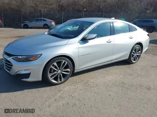 2021 Chevrolet Malibu LT with VIN 1G1ZD5ST5MF078043, listed as a IAAI auction lot 41792724 with 146,102 mi miles. Bid and sale history available at carsss.com. Image 2.