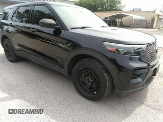 2020 Ford Police Interceptor Utility z VIN 1FM5K8AB9LGB85123, wystawiony jako IAAI lot #42265559 z przebiegiem 116 689 mil mil oraz . Historia ofert i sprzedaży dostępna na DreamBid. Obrazek 1.