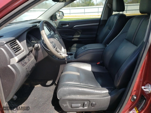 2018 Toyota Highlander SE with VIN 5TDJZRFH9JS551893, listed as a Copart auction lot 52617235 with 82,165 mi miles and Salvage Title. Bid and sale history available at carsss.com. Image 7.