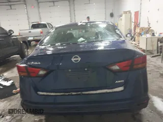 2019 Nissan Altima 2.5 S with VIN 1N4BL4BWXKC204322, listed as a IAAI auction lot 41340724 with 44,573 mi miles. Bid and sale history available at carsss.com. Image 16.