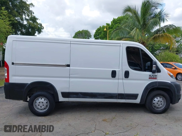 2019 Ram ProMaster Cargo with VIN 3C6TRVAG5KE505805, listed as a IAAI auction lot 42199708 with 110,826 mi miles and . Bid and sale history available at carsss.com. Image 6.