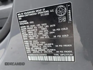 2020 Volkswagen Atlas SEL with VIN 1V2ME2CA3LC220933, listed as a IAAI auction lot 42265014 with 43,343 mi miles and . Bid and sale history available at DreamBid. Image 9.