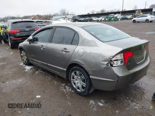 2008 Honda Civic LX with VIN 2HGFA16508H517923, listed as a IAAI auction lot 41990340 with 255,917 mi miles and . Bid and sale history available at DreamBid. Image 3.