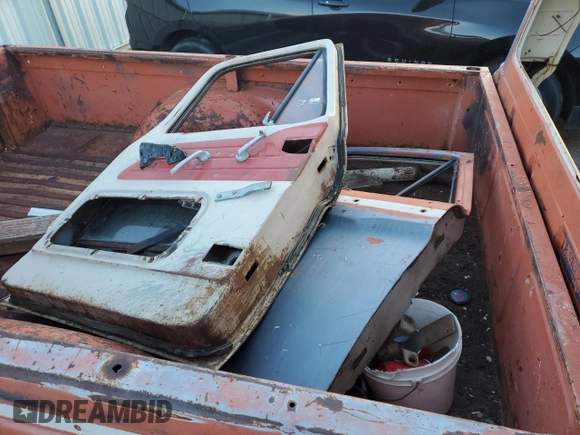 1963 Ford F-250 z VIN F25CR381471, wystawiony jako Copart lot #83724854 z przebiegiem 27 096 mil mil oraz Szkoda całkowita • Salvage title. Historia ofert i sprzedaży dostępna na DreamBid. Obrazek 12.