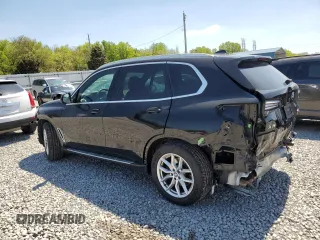 2023 BMW X5 xDrive40i with VIN 5UXCR6C08P9R06807, listed as a Copart auction lot 52030505 with 43,600 mi miles and Salvage title. Bid and sale history available at DreamBid. Image 2.