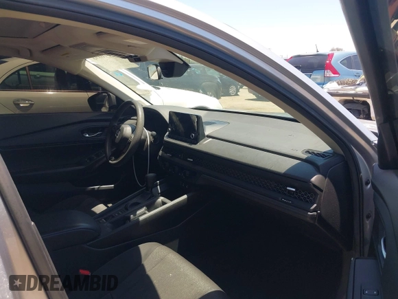 2024 Honda Accord EX with VIN 1HGCY1F38RA055253, listed as a IAAI auction lot 42510898 with 20,801 mi miles and . Bid and sale history available at DreamBid. Image 5.