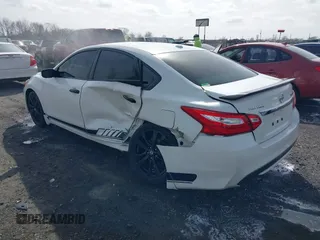 2018 Nissan Altima 2.5 SR with VIN 1N4AL3AP2JC290790, listed as a IAAI auction lot 41759445 with 108,011 mi miles. Bid and sale history available at carsss.com. Image 3.