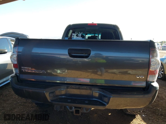 2011 Toyota Tacoma with VIN 3TMMU4FN0BM032561, listed as a IAAI auction lot 41190472 with 188,862 mi miles and . Bid and sale history available at DreamBid. Image 17.