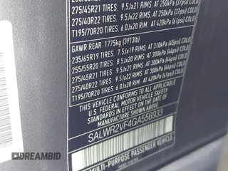 2016 Land Rover Range Rover Sport HSE with VIN SALWR2VF4GA556933, listed as a IAAI auction lot 41757697 with 50,558 mi miles and . Bid and sale history available at DreamBid. Image 9.