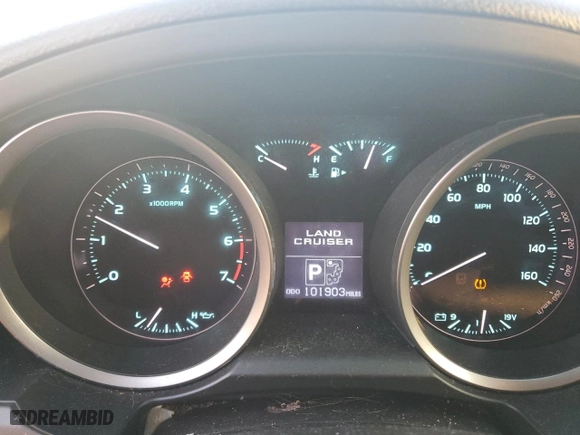 2011 Toyota Land Cruiser with VIN JTMHY7AJ9B4008475, listed as a Copart auction lot 84820024 with 101,903 mi miles and Salvage Title. Bid and sale history available at carsss.com. Image 9.