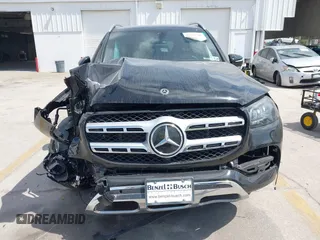 2021 Mercedes-Benz GLS 450 z VIN 4JGFF5KE5MA469689, wystawiony jako IAAI lot #42113396 z przebiegiem 23 930 mil mil oraz . Historia ofert i sprzedaży dostępna na DreamBid. Obrazek 13.